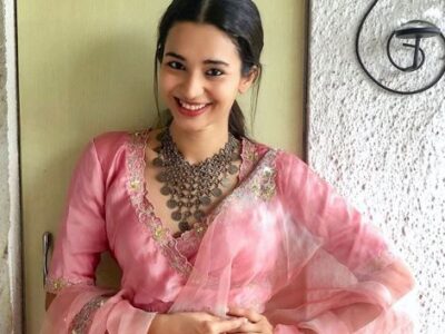 Anjali Barot Net Worth